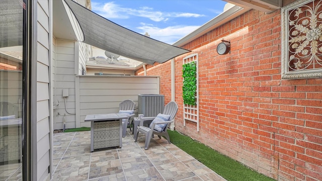 2608 Bering Dr Unit 2608, Houston, TX 77057 - view of patio