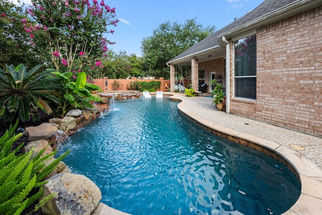 4402 Eden Point Ln, Katy, TX 77494 - view of pool featuring an in-ground hot tub, a fenced backyard, and a patio area
