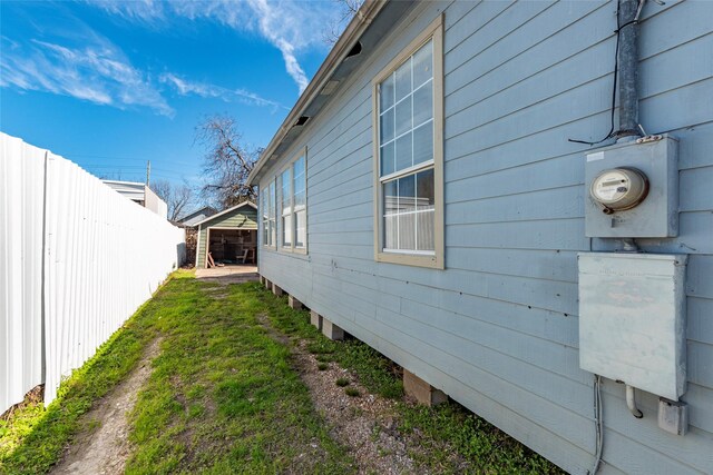 7609 Avenue Ave E, Houston, TX 77012 - view of side of property
