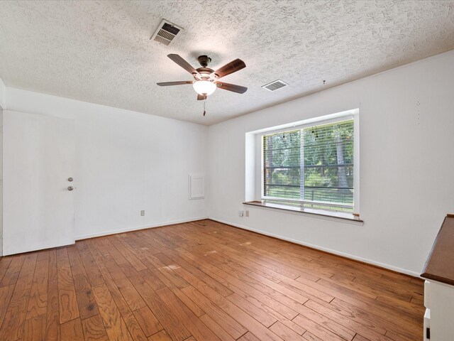 1819 Pin Oak Dr, Conroe, TX 77301 - photo 12