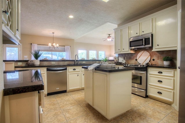 13690 Shoreline Dr, Willis, TX 77318 - photo 22
