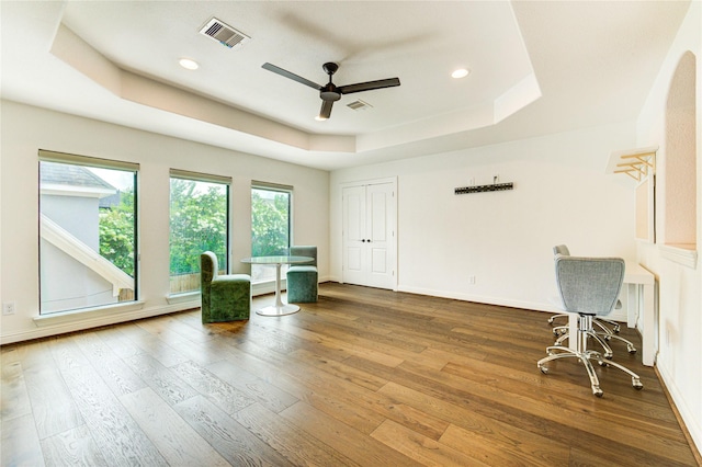 1403 Wakefield Dr, Houston, TX 77018 - living area with a raised ceiling, a ceiling fan, wood finished floors, and recessed lighting