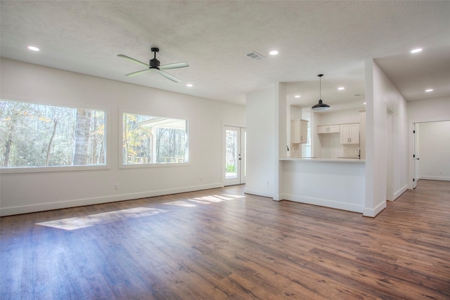 83 Dahlia Dr, Huntsville, TX 77320 - photo 9