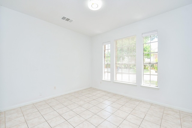 9338 Corner Oak Ln, Houston, TX 77036 - spare room with baseboards