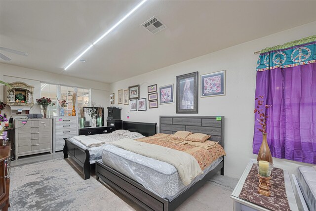 530 Frankie St Unit 1, Houston, TX 77015 - view of bedroom