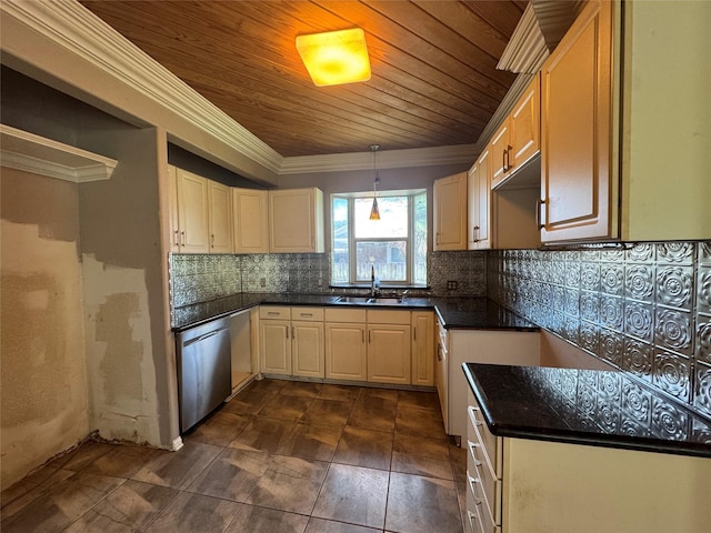 6748 Jefferson Blvd, Groves, TX 77619 - photo 8