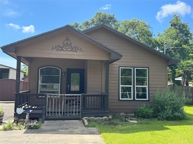6748 Jefferson Blvd, Groves, TX 77619 - photo 1