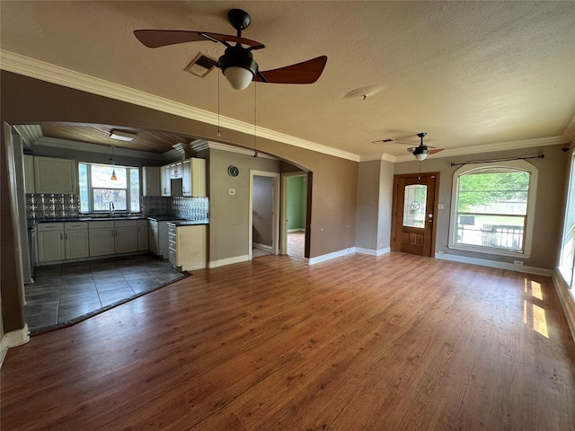 6748 Jefferson Blvd, Groves, TX 77619 - photo 5