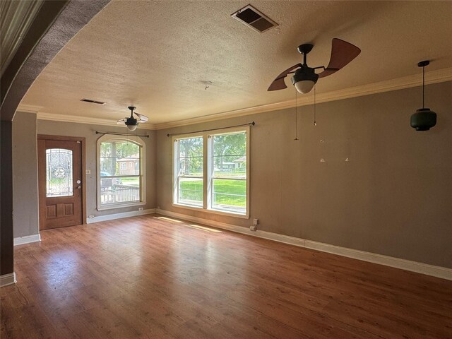 6748 Jefferson Blvd, Groves, TX 77619 - photo 6