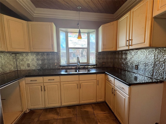 6748 Jefferson Blvd, Groves, TX 77619 - photo 9