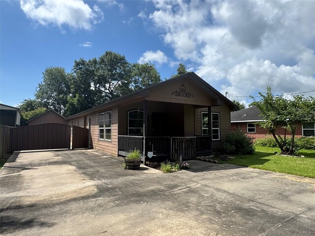 6748 Jefferson Blvd, Groves, TX 77619 - photo 32