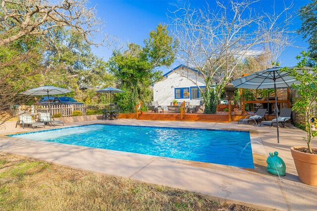 724 S Tesch St, Bellville, TX 77418 - photo 32
