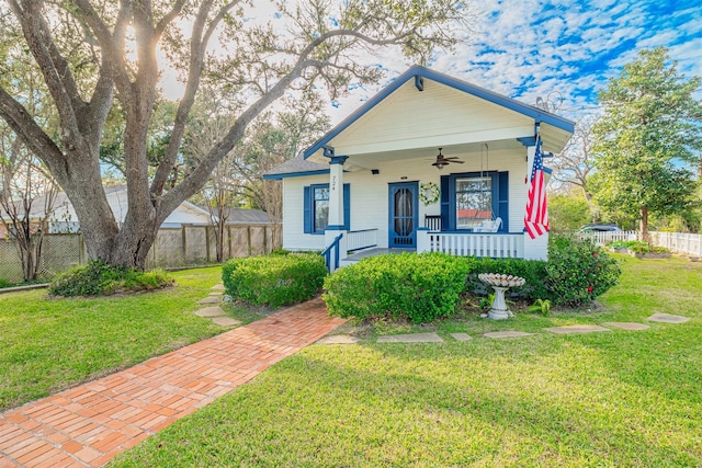 724 S Tesch St, Bellville, TX 77418 - photo 2
