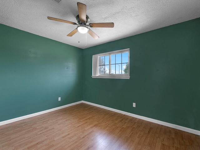 9912 Thrush St, La Porte, TX 77571 - photo 15