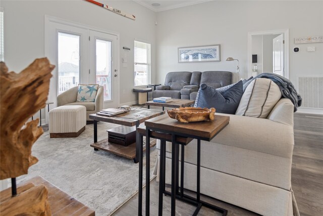 956 Biscayne, Crystal Beach, TX 77650 - living area with wood finished floors and crown molding