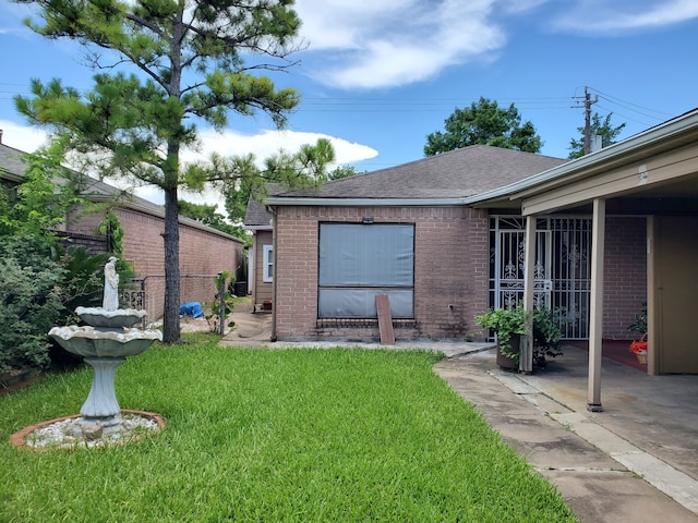 9206 Beringwood Dr, Houston, TX 77083 - view of yard featuring a patio area