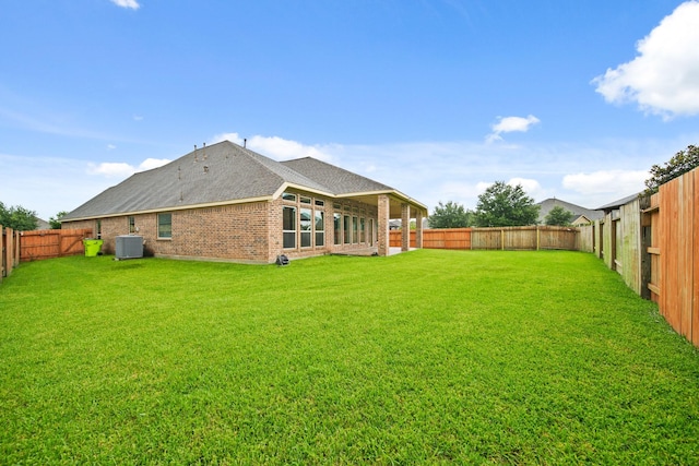 1303 Paradise Creek Ln, Rosenberg, TX 77471 - view of fenced backyard