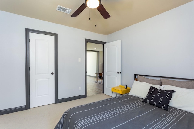 510 Jerry St, Houston, TX 77022 - bedroom featuring ceiling fan