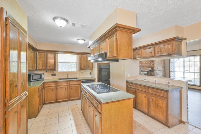 3107 Woodstone Dr, Baytown, TX 77521 - photo 4