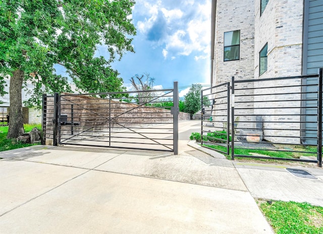 1522 Caywood Ln Unit D, Houston, TX 77055 - photo 3