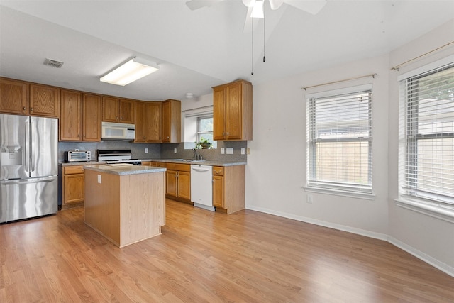 2120 Westminister St, Pearland, TX 77581 - photo 9