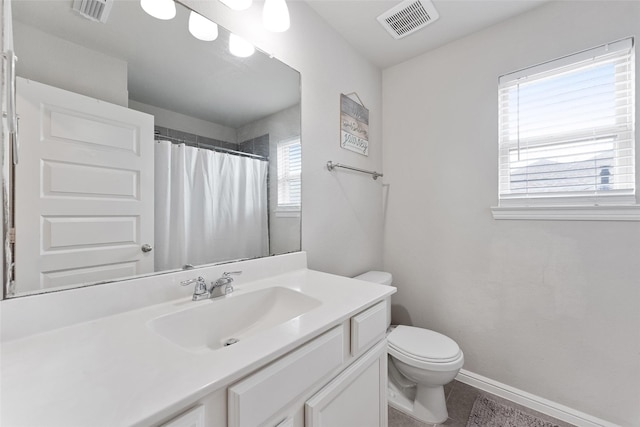 3823 Fleetwood Falls Ln, Spring, TX 77386 - bathroom with vanity and a shower with shower curtain