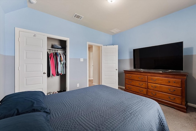 3823 Fleetwood Falls Ln, Spring, TX 77386 - carpeted bedroom featuring a closet