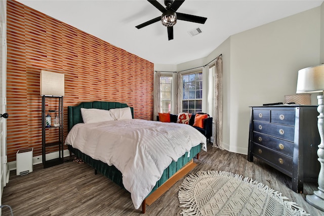 66 N Rocky Point Cir, Spring, TX 77389 - bedroom featuring wood finished floors and a ceiling fan