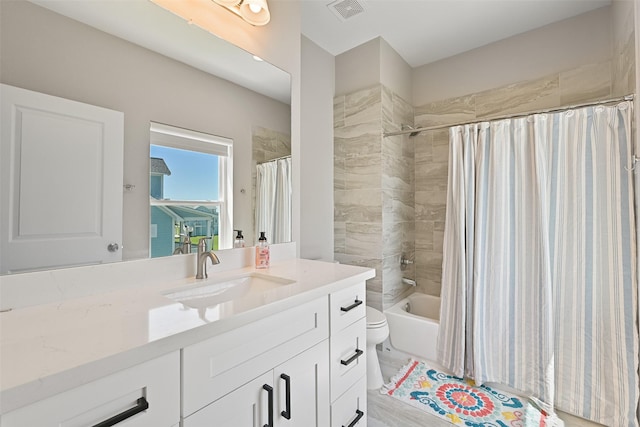 3914 Curlew Dr, Galveston, TX 77554 - full bath featuring vanity and shower / tub combo