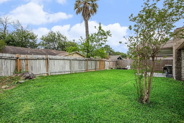 5427 Cairnleigh Dr, Houston, TX 77084 - fenced backyard featuring a patio area