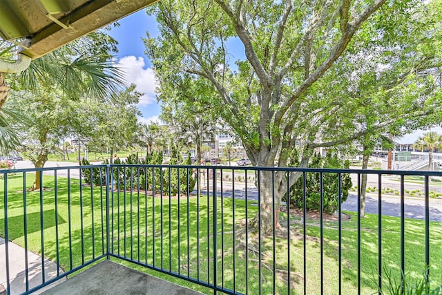 7008 N Holiday Dr, Galveston, TX 77550 - photo 5
