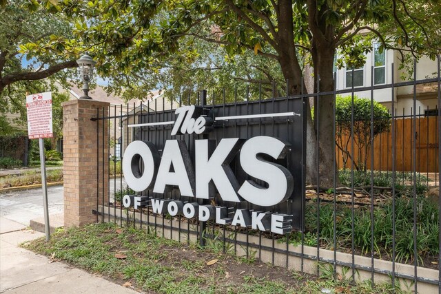 2100 W Tanglewilde St Unit 15, Houston, TX 77063 - photo 1
