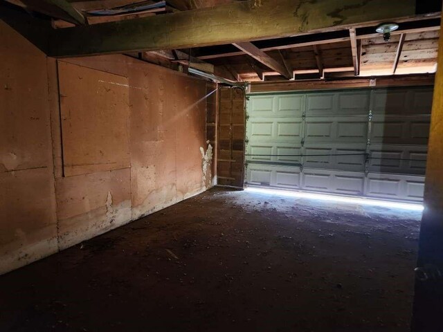 701 E Purdue St, Lubbock, TX 79403 - view of garage