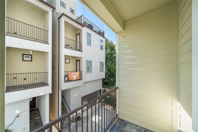 1005 Bingham St Unit 5, Houston, TX 77007 - view of balcony