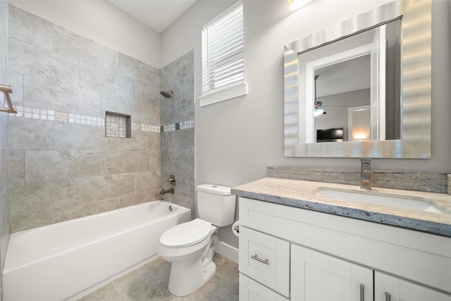 1005 Bingham St Unit 5, Houston, TX 77007 - bathroom with vanity,  shower combination, and ceiling fan