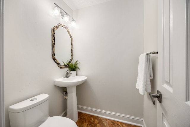 427 Crestwater Trl, Houston, TX 77082 - bathroom with toilet and tile patterned flooring