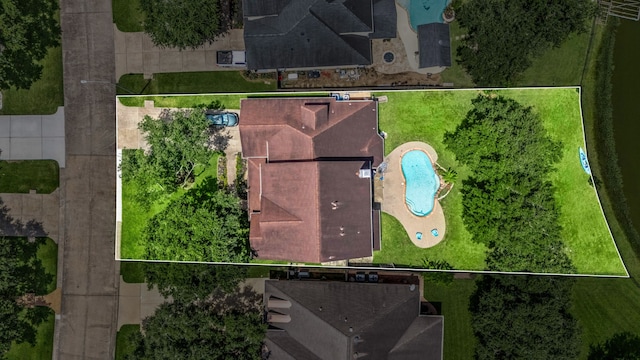 427 Crestwater Trl, Houston, TX 77082 - aerial overview of property's location with property boundaries highlighted