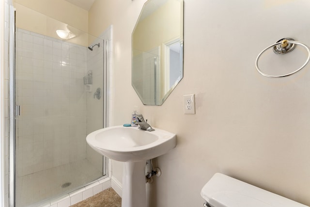 427 Crestwater Trl, Houston, TX 77082 - bathroom featuring a stall shower and tile patterned floors
