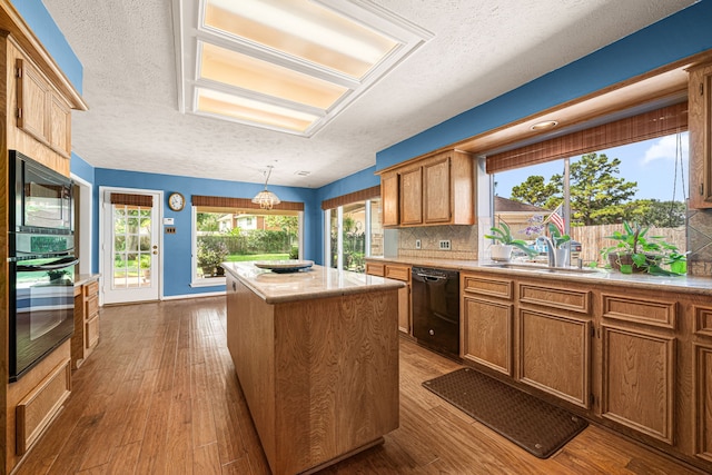 11 Stalybridge Ct, Sugar Land, TX 77479 - photo 11