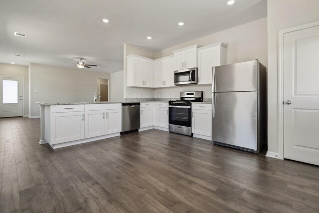 16422 Blossom Grove Dr, Conroe, TX 77303 - photo 5