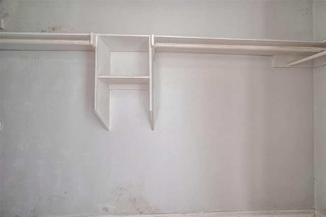 11280 Braes Forest Dr Unit 105, Houston, TX 77071 - view of closet