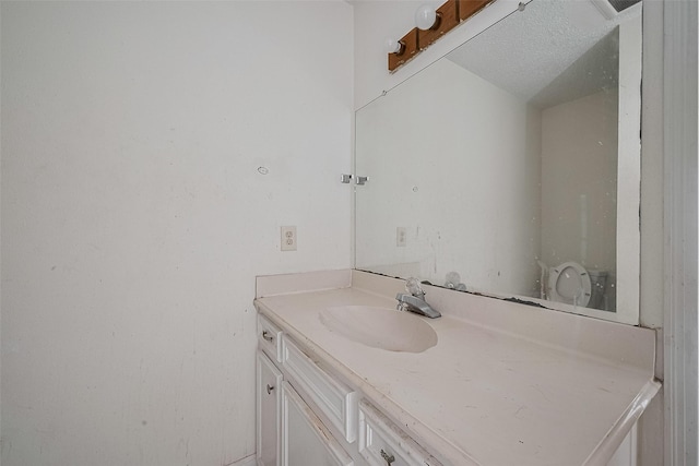 11280 Braes Forest Dr Unit 105, Houston, TX 77071 - bathroom featuring vanity