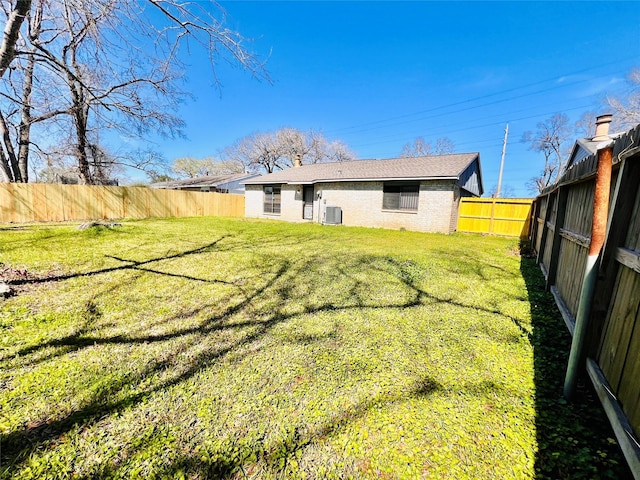 14634 Edenglen Dr, Houston, TX 77049 - rear view of property featuring a fenced backyard and brick siding