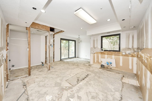 1425 Nantucket Dr Unit G, Houston, TX 77057 - unfurnished living room with healthy amount of natural light