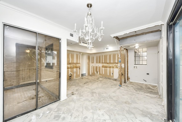1425 Nantucket Dr Unit G, Houston, TX 77057 - spare room with a chandelier and crown molding