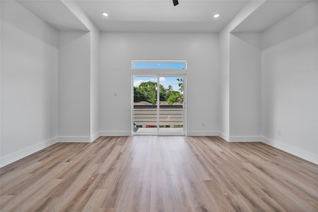 4517 Teton St, Houston, TX 77051 - unfurnished room featuring light wood-style flooring and recessed lighting