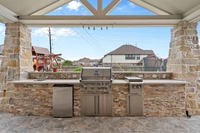 27915 Round Moon Ln, Katy, TX 77494 - view of patio / terrace featuring area for grilling and a sink