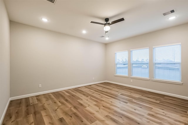 2353 Hoskins Dr, Houston, TX 77080 - spare room featuring a ceiling fan, light wood-style flooring, and recessed lighting