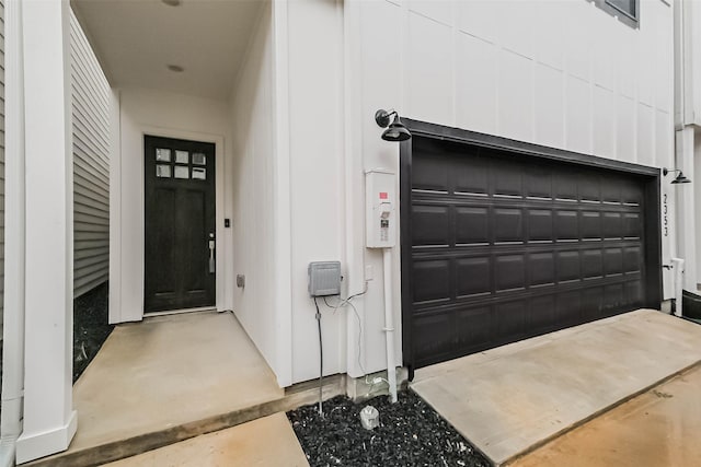 2353 Hoskins Dr, Houston, TX 77080 - entrance to property with a garage