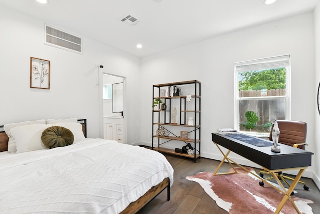 3913 Hare St, Houston, TX 77020 - bedroom featuring recessed lighting, wood finished floors, and multiple windows